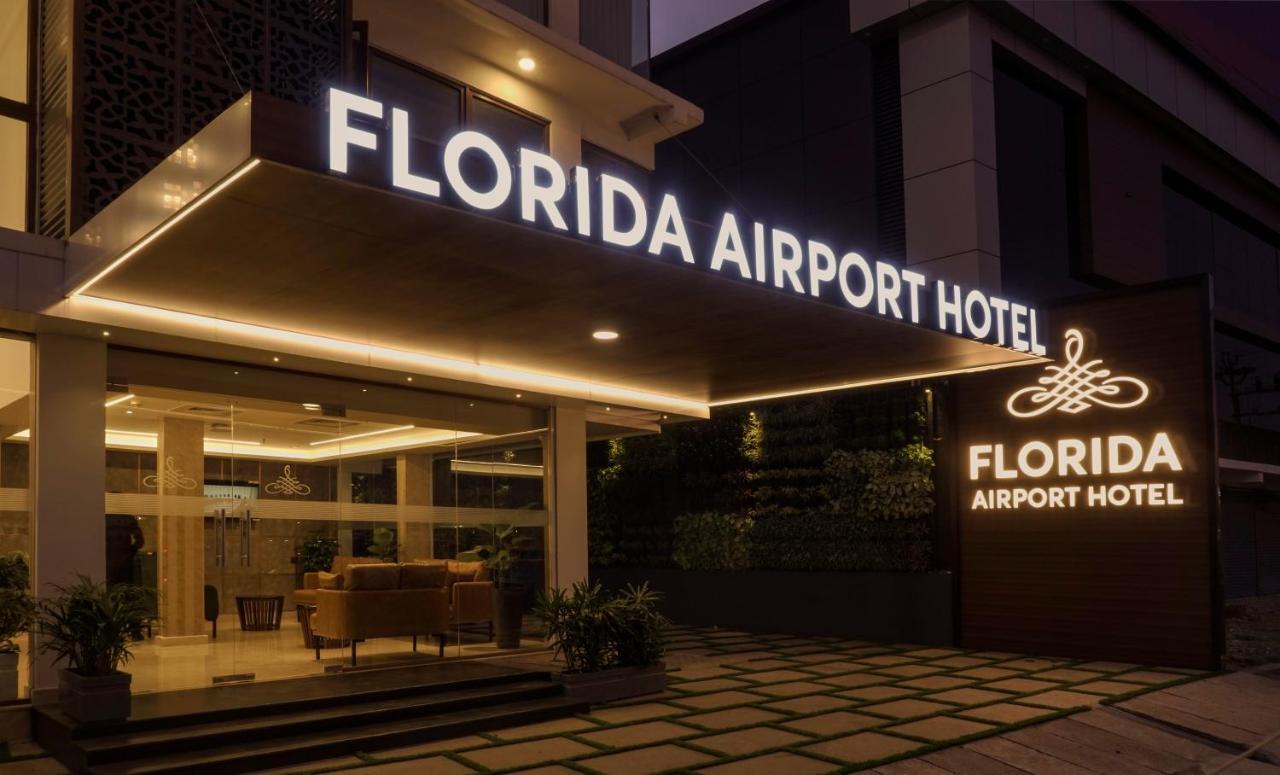 Florida Airport Hotel Kochi Nedumbassery Zewnętrze zdjęcie