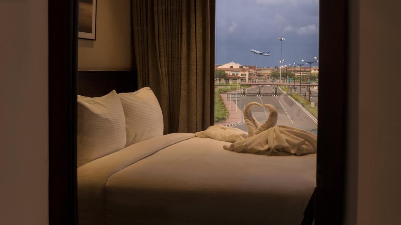 Florida Airport Hotel Kochi Nedumbassery Zewnętrze zdjęcie