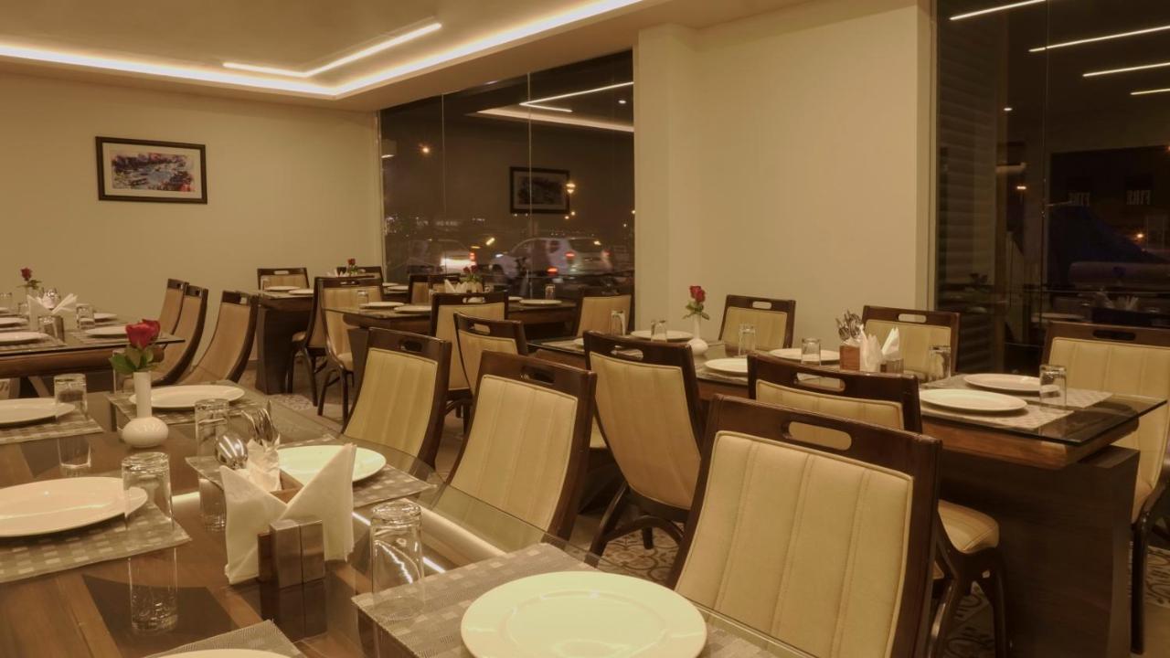 Florida Airport Hotel Kochi Nedumbassery Zewnętrze zdjęcie