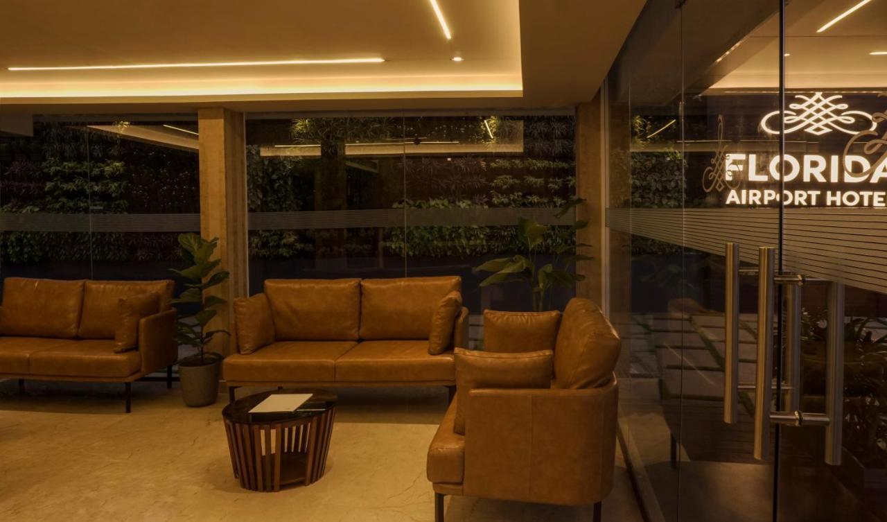 Florida Airport Hotel Kochi Nedumbassery Zewnętrze zdjęcie